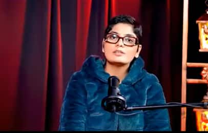 नेहा ने हाल ही में एक वीडियो शेयर किया. इस वीडियो में उन्होंने घर-घर सिंदूर बांटने की योजना कैंसिल होने पर युवा कार्यकर्ताओं में निराशा को लेकर बात की है.
