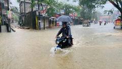 भारी बारिश और बाढ़ से तबाही, 30 से ज्यादा लोगों की मौत, देखें 'जलप्रलय' की डरावनी तस्वीरें