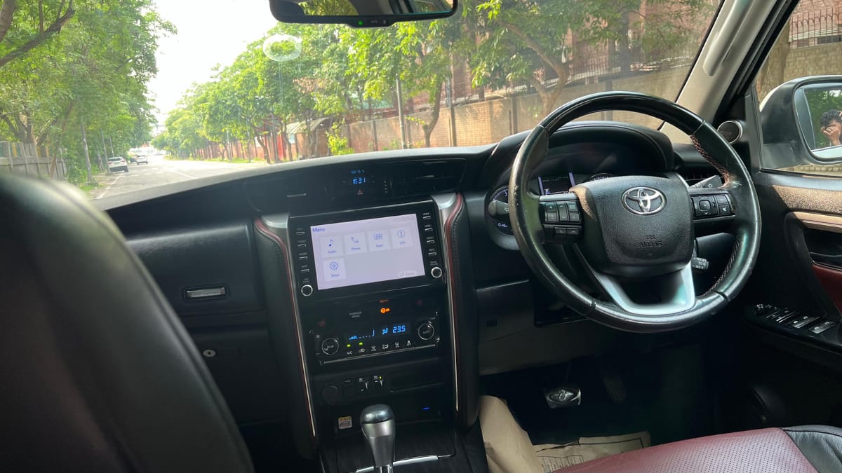 Toyota Fortuner And Legender Mild Hybrid Neo 48V First Look- More Features And Efficiency