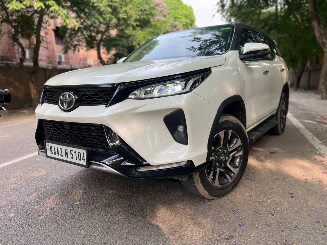 Toyota Fortuner Legender Get 48V Mild Hybrid System know Price Specs Features Toyota Fortuner Legender Neo : টয়োটা ফরচুনার, লেজেন্ডারে এবার ৪৮ ভোল্ট মাইল্ড-হাইব্রিড সিস্টেম, জেনে নিন দাম, স্পেকস