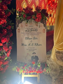 खान सर की रिसेप्शन पार्टी की तस्वीरें वायरल, छात्रों के लिए कब होगा भोज?