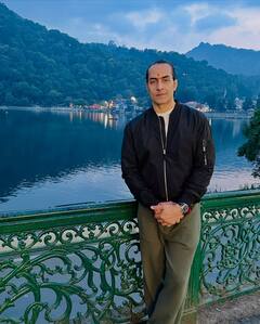 Anupamaa के 'वनराज' सुधांशु पांडे दुनिया की आपाधापी से दूर पहुंचे भगवान शिव की शरण में, भक्ति भाव में डूबे आए नजर