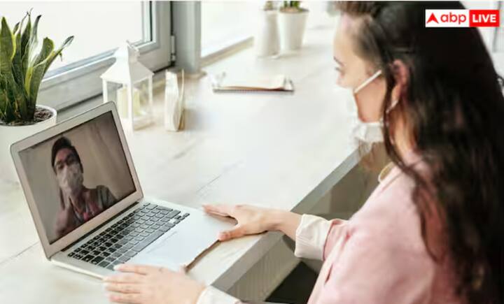 ਜੇਕਰ ਕੋਰੋਨਾ ਦੇ ਕੇਸ ਵੱਧ ਜਾਂਦੇ ਹਨ ਜਾਂ ਇੱਕ ਲੱਖ ਤੱਕ ਪਹੁੰਚ ਜਾਂਦੇ ਹਨ ਤਾਂ ਕੀ ਦੁਬਾਰਾ ਲੌਕਡਾਊਨ ਲੱਗੇਗਾ? ਇਸ ਬਾਰੇ ਸੋਸ਼ਲ ਮੀਡੀਆ 'ਤੇ ਬਹੁਤ ਚਰਚਾ ਹੋ ਸਕਦੀ ਹੈ, ਪਰ ਫੈਕਟਫੁੱਲ ਇਨਫੋਰਮੇਸ਼ਨ ਅਜੇ ਤੱਕ ਸਾਹਮਣੇ ਨਹੀਂ ਆਈ ਹੈ। ਅਜਿਹੀ ਸਥਿਤੀ ਵਿੱਚ, ਲੌਕਡਾਊਨ ਲਗਾਉਣ ਦੀ ਜ਼ਰੂਰਤ ਕਦੋਂ ਹੈ ਅਤੇ ਦੇਸ਼ ਵਿੱਚ ਪਹਿਲਾਂ ਅਜਿਹੀ ਸਥਿਤੀ ਕਦੋਂ ਪੈਦਾ ਹੋਈ ਹੈ? ਆਓ ਜਾਣਦੇ ਹਾਂ... ਲਾਕਡਾਊਨ ਦੀ ਵਰਤੋਂ ਮਨੁੱਖੀ ਭਾਈਚਾਰੇ ਨੂੰ ਕਿਸੇ ਗੰਭੀਰ ਖ਼ਤਰੇ ਤੋਂ ਬਚਾਉਣ ਜਾਂ ਰੋਕਥਾਮ ਲਈ ਕੀਤੀ ਜਾਂਦੀ ਹੈ। ਐਮਰਜੈਂਸੀ ਵਿੱਚ ਲਿਆ ਗਿਆ ਇਹ ਫੈਸਲਾ ਲੋਕਾਂ ਨੂੰ ਇੱਕ ਦੂਜੇ ਨਾਲ ਮਿਲਣ-ਜੁਲਣ ਤੋਂ ਰੋਕਦਾ ਹੈ। ਲੋਕਾਂ ਦੀ ਸੁਰੱਖਿਆ ਲਈ ਇਨ੍ਹਾਂ ਪਾਬੰਦੀਆਂ ਨੂੰ ਲਾਕਡਾਊਨ ਦੀ ਸਥਿਤੀ ਕਿਹਾ ਜਾਂਦਾ ਹੈ।