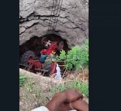 नवशिक्या ड्रायव्हरनं ब्रेकऐवजी अँक्सिलेटर दाबला अन् ट्रॅक्टर थेट विहिरीत कोसळला, शेतकऱ्याच्या डोक्याचा ताप वाढला