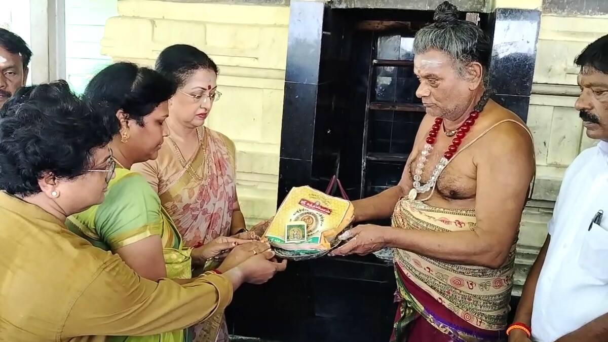 ஆதவ் அர்ஜுனா மிகப்பெரிய பாவம் செய்துள்ளார் - நடிகை கவுதமி