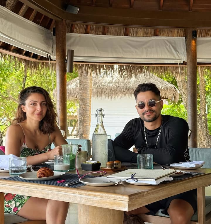 बॉलीवुड एक्ट्रेस सोहा अली खान इन दिनों अपनी फैमिली के साथ वेकेशन पर हैं.