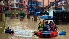 भारी बारिश और बाढ़ से तबाही, 30 से ज्यादा लोगों की मौत, देखें 'जलप्रलय' की डरावनी तस्वीरें