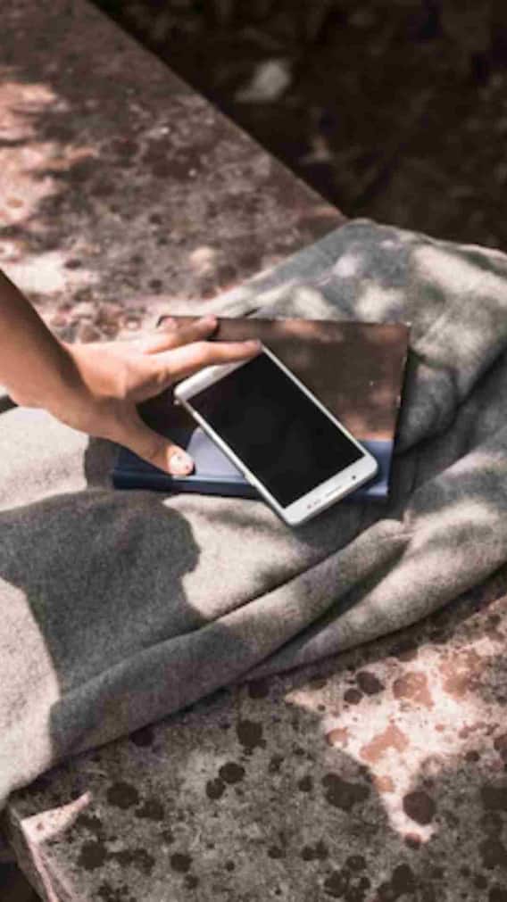 अब चोरी के फोन खुद लौट रहे हैं घर! जानिए इस हैरान कर देने वाली तकनीक का राज़