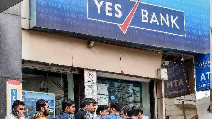 जपानच्या सुमितोमो मित्सुइ बँकिंग कॉर्पोरेशन भारतीय स्टेट बँकेच्या कंसोर्टियम कडून येस बँकेतील 20 टक्के भागीदारी खरेदी करण्याचं नियोजन करत आहेत, या बातमीमुळं येस बँकेच्या शेअरमध्ये तेजी येताना पाहायला मिळतं. ही डील 13483 कोटी रुपयांची आहे.