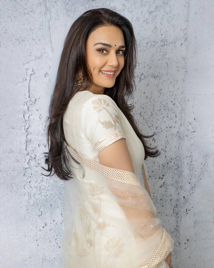 प्रीति ने 2016 में जीन गुडइनफ संग शादी की. साल 2021 में एक्ट्रेस ने सेरोगेसी के जरिए जुड़वां बच्चों का स्वागत किया.