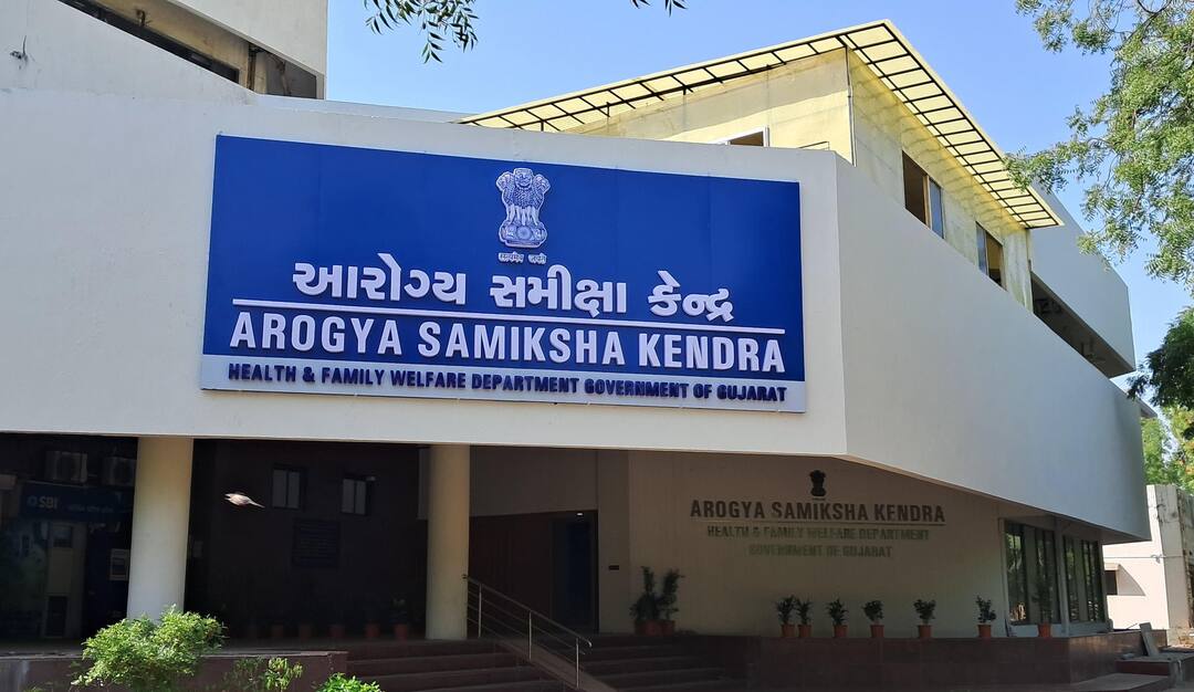 હવે આરોગ્યની ફરિયાદ સીધી સરકારને: હેલ્પલાઈન નંબર જાહેર, ગાંધીનગરમાં સમીક્ષા કેન્દ્ર સ્થાપિત hrishikesh patel launches pmjay 104 helpline june 5 healthcare remote areas હવે આરોગ્યની ફરિયાદ સીધી સરકારને: હેલ્પલાઈન નંબર જાહેર, ગાંધીનગરમાં સમીક્ષા કેન્દ્ર સ્થાપિત