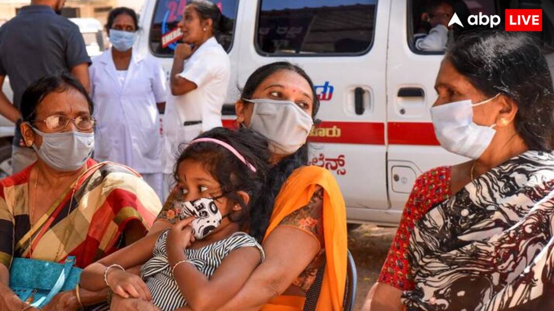 भारत में कोविड-19 के एक्टिव मामलों की संख्या 4,000 के पार, ICMR ने कहा- ‘हालात पर रख रहे नजर’ covid 19 latest updates corona cases in india icmr dg dr rajiv bahl more than 4000 active covid case in india भारत में कोविड-19 के एक्टिव मामलों की संख्या 4,000 के पार, ICMR ने कहा- ‘हालात पर रख रहे नजर’