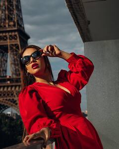 Neha malik: ભોજપૂરી એક્ટ્રેસ નેહા મલિકનો રેડ ડ્રેસમાં ગ્લેમરસ અંદાજ, જુઓ તસવીરો