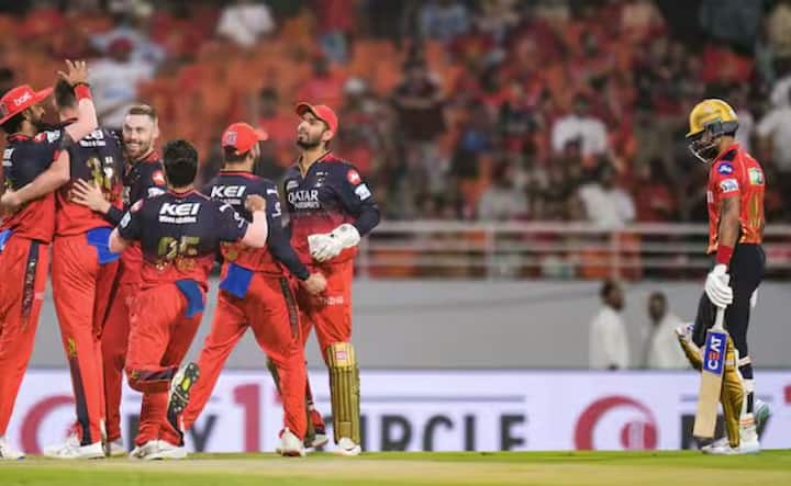 ਇਸ ਸੀਜ਼ਨ ਵਿੱਚ ਆਰਸੀਬੀ ਅਤੇ ਪੰਜਾਬ ਦੋਵਾਂ ਟੀਮਾਂ ਨੇ ਸ਼ਾਨਦਾਰ ਪ੍ਰਦਰਸ਼ਨ ਕੀਤਾ। ਆਰਸੀਬੀ ਅੰਕ ਸੂਚੀ ਵਿੱਚ ਦੂਜੇ ਸਥਾਨ 'ਤੇ ਰਹੀ। ਉਨ੍ਹਾਂ ਨੇ ਕੁਆਲੀਫਾਇਰ-1 ਵਿੱਚ ਪੰਜਾਬ ਨੂੰ ਹਰਾ ਕੇ ਇਸ ਸੀਜ਼ਨ ਦੇ ਫਾਈਨਲ ਵਿੱਚ ਜਗ੍ਹਾ ਬਣਾਈ।