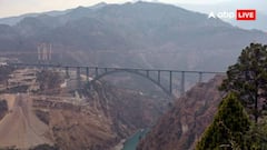 Chenab Bridge:  1300 मीटर लांब, 467 मीटर ऊंच...रेल्वेचा काश्मीरमधील  चिनाब पूल का महत्त्वाचा? लवकरच उद्घाटन होणार