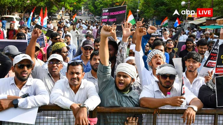modi government decided register Waqf properties Waqf Umeed portal may launch on June 6 वक्फ प्रॉपर्टी रजिस्ट्रेशन के लिए जल्द शुरू होगा पोर्टल! जानें क्या हैं इसके नियम कानून