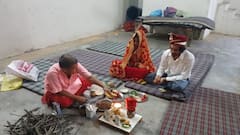 In Pics: मुरादाबाद में प्रेमिका की जिद के आगे झुका प्रेमी, मंदिर में रचाई शादी, मुस्लिम ने किया कन्यादान