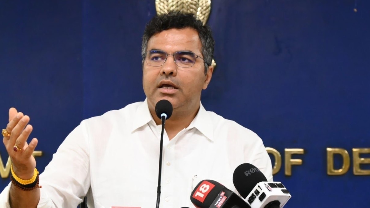 Delhi Water Bill: प्रवेश वर्मा ने पानी के बिलों में 90 फीसदी छूट का किया ऐलान, कहा- ‘अब आबादी के…’