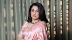 Ramya Krishna: మెరిసేటి పువ్వా సిరిమువ్వా పెనవేసుకోవా.. ఇప్పటికీ నీలాంబరి చూపులో అదే పవర్, అదే పొగరు!