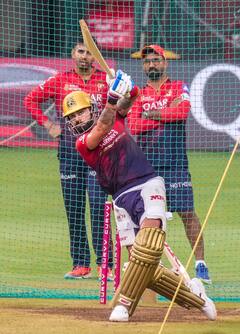 RCB vs PBK IPL Final : फायनल सामन्यात 'किंग' कोहलीनं जोडलं कारकिर्दीत आणखी एक सुवर्णपान! केला असा मोठा पराक्रम, गब्बरला सोडले मागे