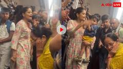 दिल्ली मेट्रो में सीट को लेकर दो महिलाओं में भिड़ंत, खूब वायरल हो रहा वीडियो