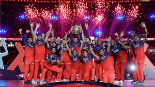 IPL Valuation: சிஎஸ்கே-விற்கா இந்த நிலைமை? கன்னாபின்னாவென எகிறிய ஐபிஎல் மதிப்பு, கொட்டிக் கொடுக்கும் டாடா