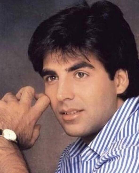 अक्षय ने 1991 में फिल्म 'सौगंध' से बॉलीवुड इंडस्ट्री में एंट्री ली. अक्षय को करियर के शुरुआत में थोड़ा स्ट्रगल करना पड़ा था लेकिन बाद में उनकी गाड़ी चल पड़ी और उन्होंने कभी पीछे मुड़कर नहीं देखा.