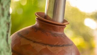 Summer Tips: ना फ्रिज-ना बोतल, गर्मियों में घड़े का पानी है ठंडक और सेहत का देसी राज