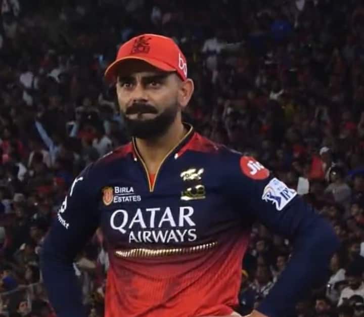 कोहली ने फाइनल मैच में भी पंजाब के खिलाफ शानदार बल्लेबाजी की. वो 9वां अर्धशतक लगाने से सिर्फ 7 रन से चुक गए. कोहली ने इस दौरान 35 गेंदों में 43 रनों की अहम पारी खेली.