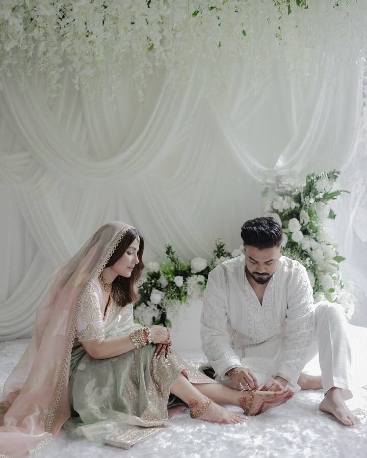 Rocky famously proposed to Hina on national TV during Bigg Boss 11 when he visited the house.