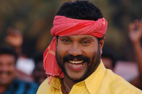 ஒரு நாளைக்கு 12 பீர்.. டாக்டருடன் அத்து மீறிய உறவு - படு ஜோராக வாழ்ந்து 45 வயதில் மறைந்த கலாபவன் மணியின் மறுபக்கம்! Sabitha Joseph about Actor Kalabhavan Mani untold story ஒரு நாளைக்கு 12 பீர்.. டாக்டருடன் அத்து மீறிய உறவு - படு ஜோராக வாழ்ந்து 45 வயதில் மறைந்த கலாபவன் மணியின் மறுபக்கம்!