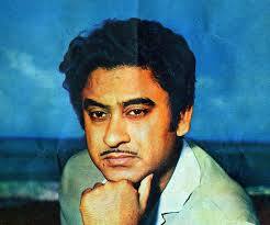 लेकिन फिल्म के ओपनिंग क्रेडिट्स में अमिताभ का नाम किशोर कुमार से ऊपर लिखा गया था.