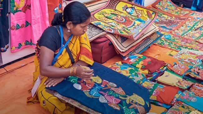 Kamal Hinduja on Supporting Female Artisans and Their Role in India’s Craft Industry