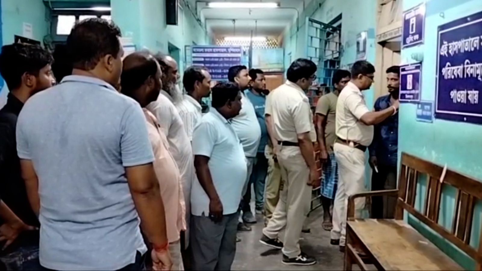Murshidabad News: মুর্শিদাবাদের নওদায় চলল গুলি ! গুলিবিদ্ধ এক, গুরুতর আহত আরও ২, নেওয়া হল হাসপাতালে