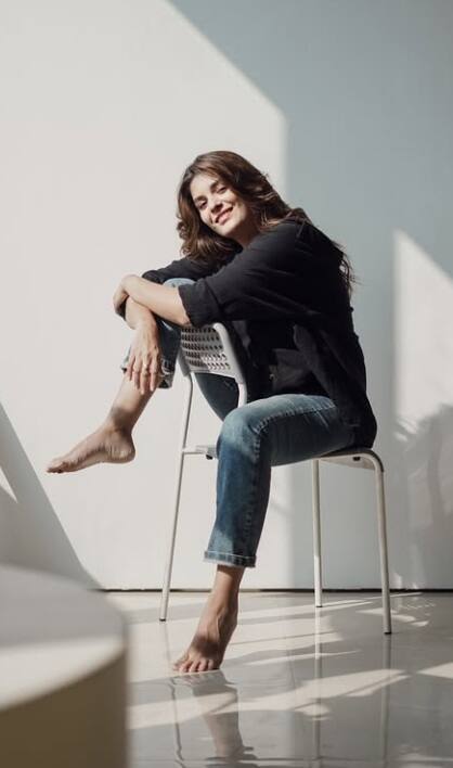 કેમેરા સામે ટીવી સ્ટાર પૂજા ગૌરે આપ્યા બૉલ્ડ પૉઝ