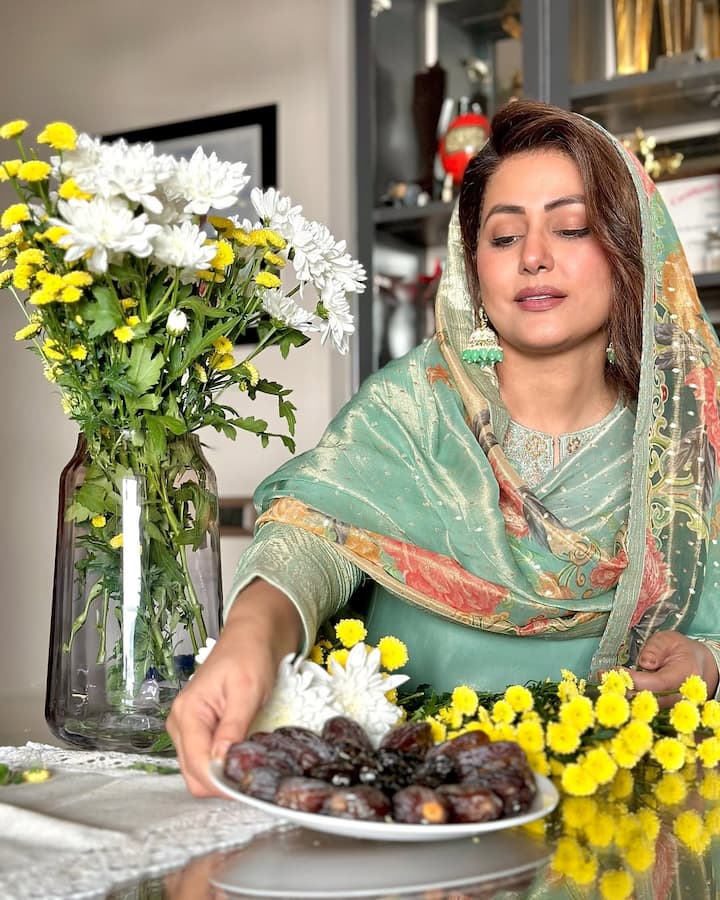 Hina Khan grew up in a simple Kashmiri Muslim family. Hina never thought that she would one day be one of the richest actress of Indian television.