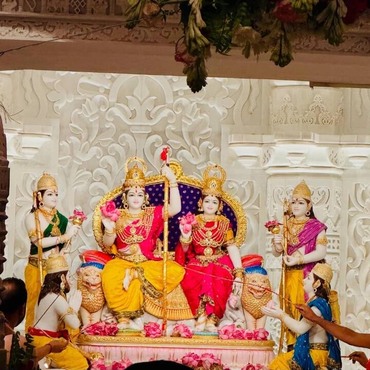 రామ్ దర్బార్‌తో పాటు ఆలయ ప్రాంగణంలో ఉన్న  7 ఉప ఆలయాల్లోనూ విగ్రహ ప్రతిష్ఠాపన జరిగింది.