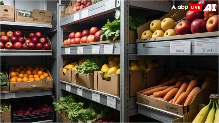 दरअसल, घर में उपयोग होने वाले फ्रिज के तापमान की एक क्षमता होती है. आपने देखा होगा कि फ्रिज में रखने के बावजूद बहुत से फल सप्ताह भर में सूखने लग जाते हैं, अगर गर्मियों के आदर्श टेंपरेचर की बात करें तो यह 2 से 4 डिग्री सेंटीग्रेट तक होता है.