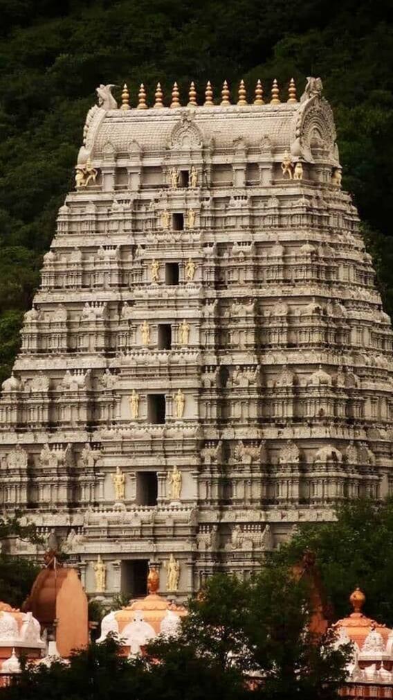 தென்னிந்தியாவில் அமைந்துள்ள 9 புகழ்பெற்ற திவ்ய தேசங்கள்