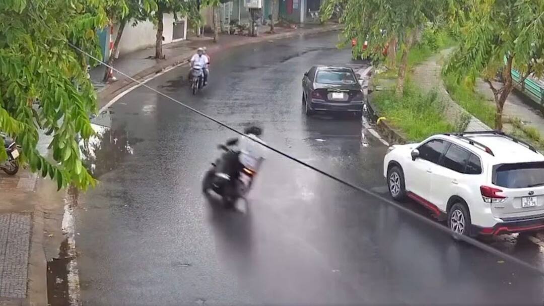 Telangana MBBS Student Dies In Vietnam, Chilling Video Shows Bike Crash Telangana MBBS Student Dies In Vietnam, Chilling Video Shows Bike Crash