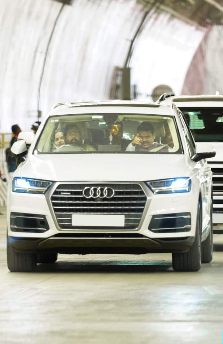 करीब 701 किलोमीटर लंबा यह एक्सप्रेसवे नागपुर से शुरू होकर मुंबई तक जाता है. पहले जहां इस सफर में 16 घंटे लगते थे, अब यह महज 8 घंटे में तय किया जा सकेगा, जिससे लॉजिस्टिक्स, उद्योग और व्यापार को नई गति मिलेगी.