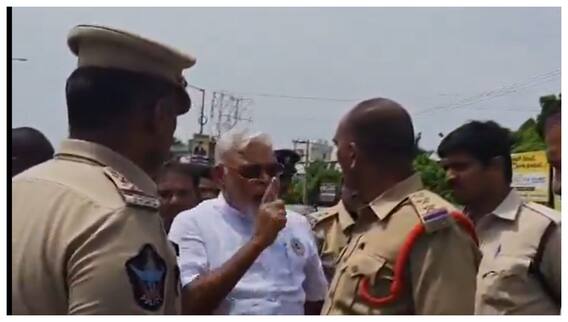 Ambati Rambabu : పోలీసులపై దురుసుగా ప్రవర్తించిన అంబటి రాంబాబు- పట్టాభిపురంలో కేసు నమోదు 