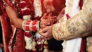 Kolhapur News : दहा लाखांच्या हुंड्यासाठी लव्ह मॅरेज केलेल्या पतीकडून सात महिन्यांच्या गर्भवती पत्नीचा छळ; पोटावर लाथ मारून ठार मारण्याची धमकी