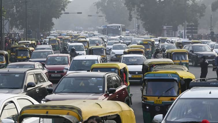 ‘Why Step Out Without Work?’: NHAI’s Comment on Indore Traffic Tragedy Sparks Outrage After 3 D