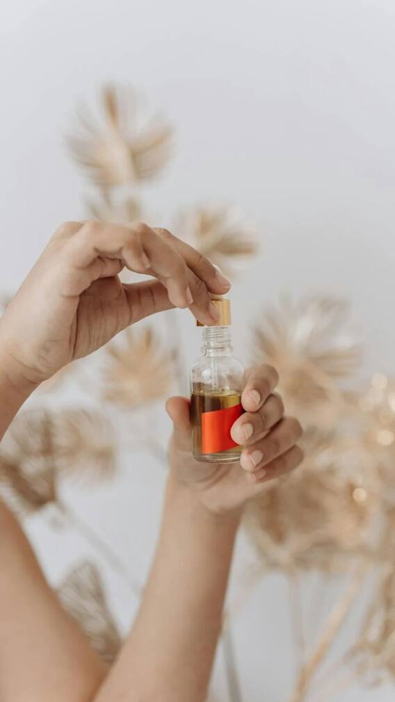 বাড়বে ঘুম, দূর হবে স্ট্রেসও; এভাবে নিন পায়ের যত্ন