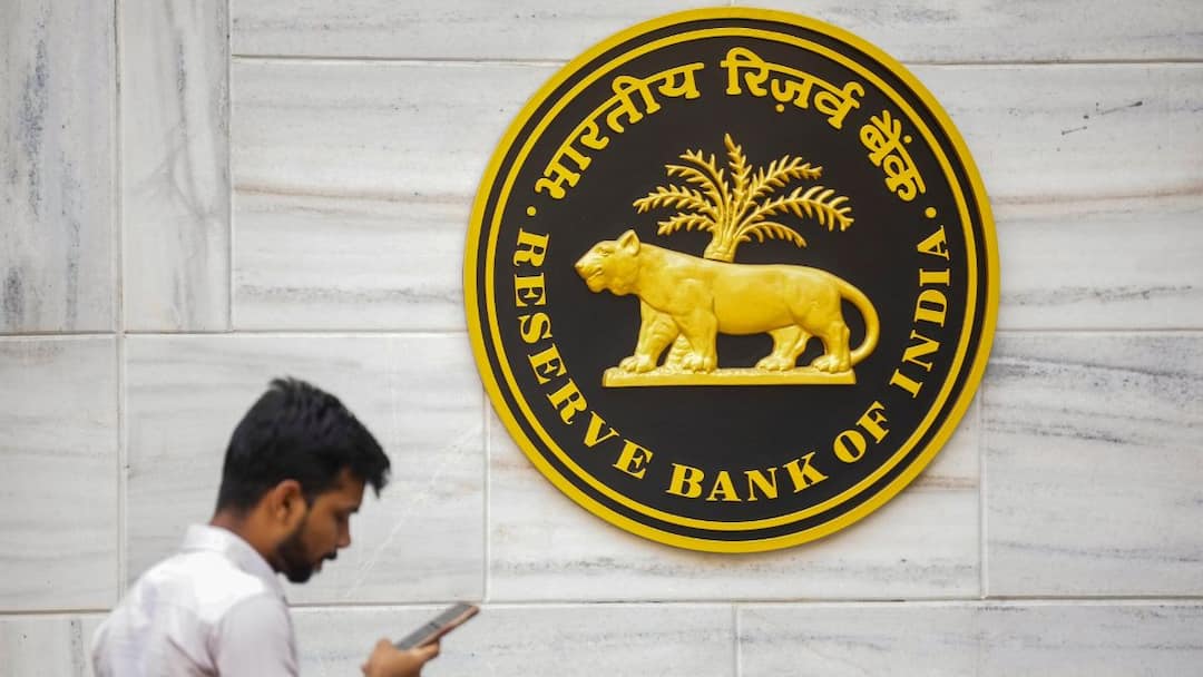 RBI Likely To Ease Interest Rate In H2 FY26 Amid Cooling Inflation: Report RBI May Resume Repo Rate Cuts As Inflation Dips Says Report RBI Likely To Ease Interest Rate In H2 FY26 Amid Cooling Inflation: Report