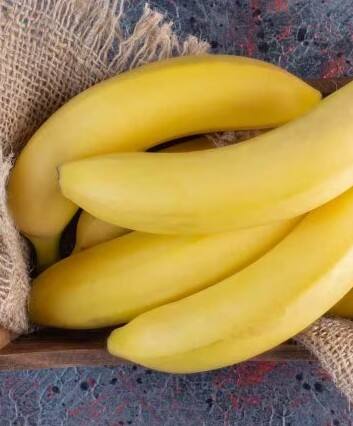 ਆਹ ਬਿਮਾਰੀ ਵਾਲੇ ਲੋਕਾਂ ਨੂੰ ਭੁੱਲ ਕੇ ਵੀ ਨਹੀਂ ਖਾਣਾ ਚਾਹੀਦਾ ਕੇਲਾ?