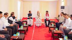 नक्सलवाद के खिलाफ ऑपरेशन में शामिल अधिकारियों से मिले अमित शाह, CM साय रहे मौजूद