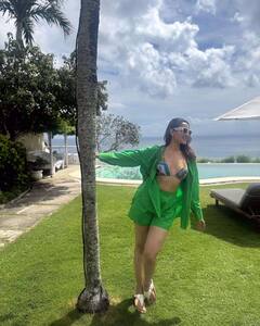 Pragya Jaiswal: అడవిలో ప్రగ్యా జైస్వాల్ అడ్వెంచర్స్ - అదిరిందిగా గ్లామర్ డోస్..