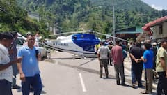 ઉત્તરાખંડમાં હેલિકોપ્ટરનું હાઈવે પર થયું ઈમરજન્સી લેન્ડિંગ, 5 યાત્રી અને પાયલટ સુરક્ષિત
